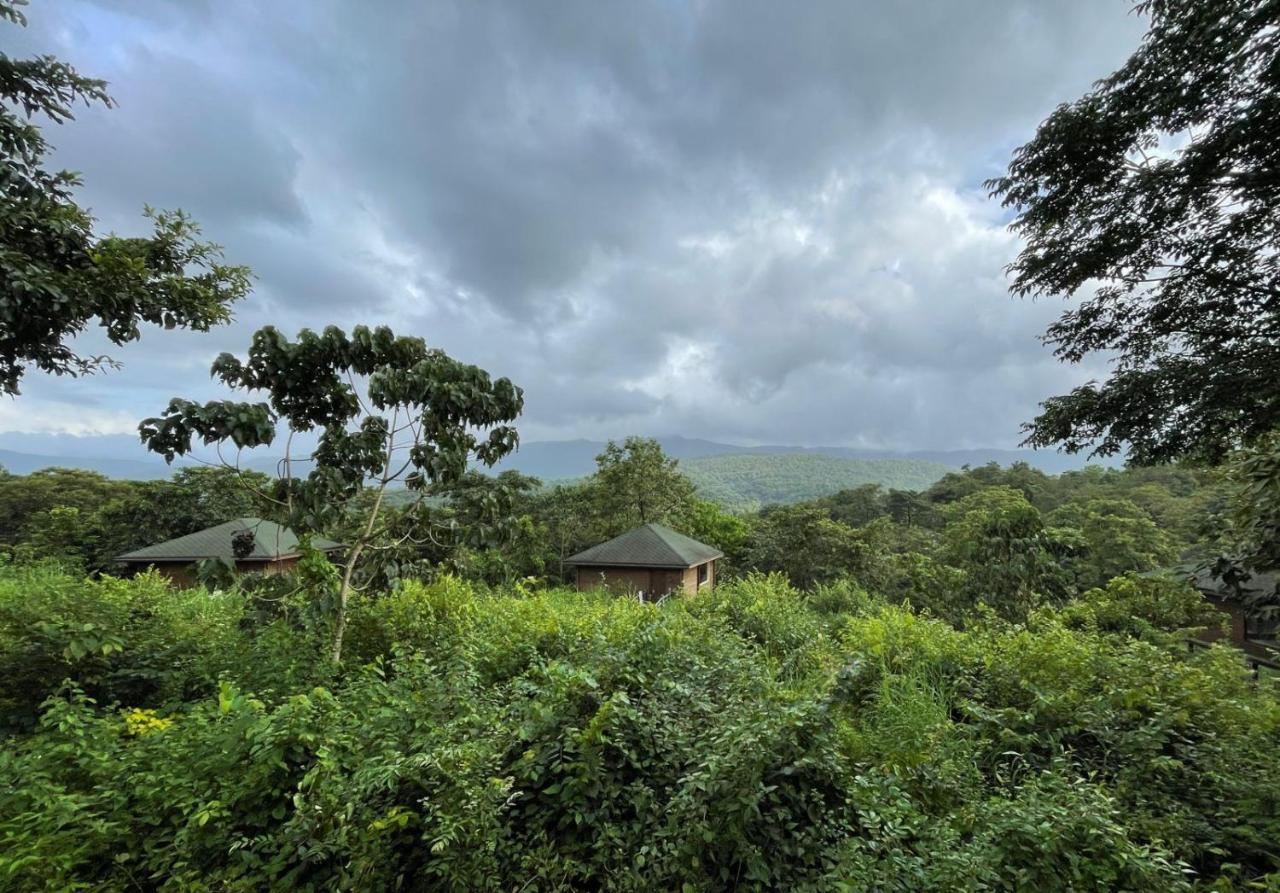 The Postcard Hideaway, Netravali Wildlife Sanctuary, Goa Hotel Vichondrem Exterior photo