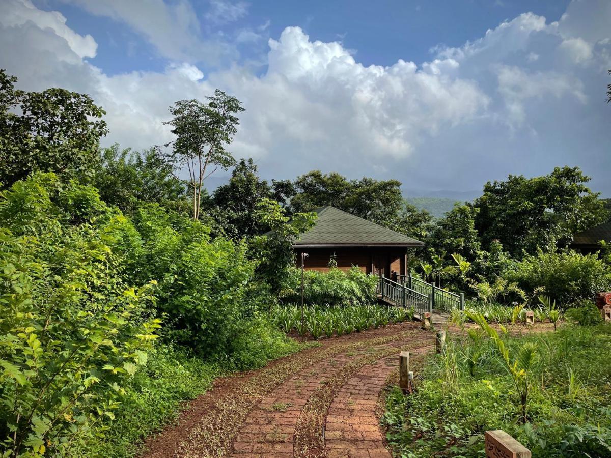 The Postcard Hideaway, Netravali Wildlife Sanctuary, Goa Hotel Vichondrem Exterior photo