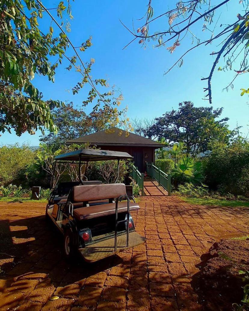 The Postcard Hideaway, Netravali Wildlife Sanctuary, Goa Hotel Vichondrem Exterior photo