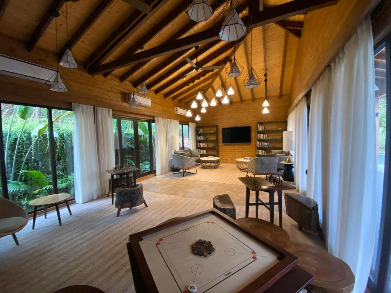 The Postcard Hideaway, Netravali Wildlife Sanctuary, Goa Hotel Vichondrem Exterior photo